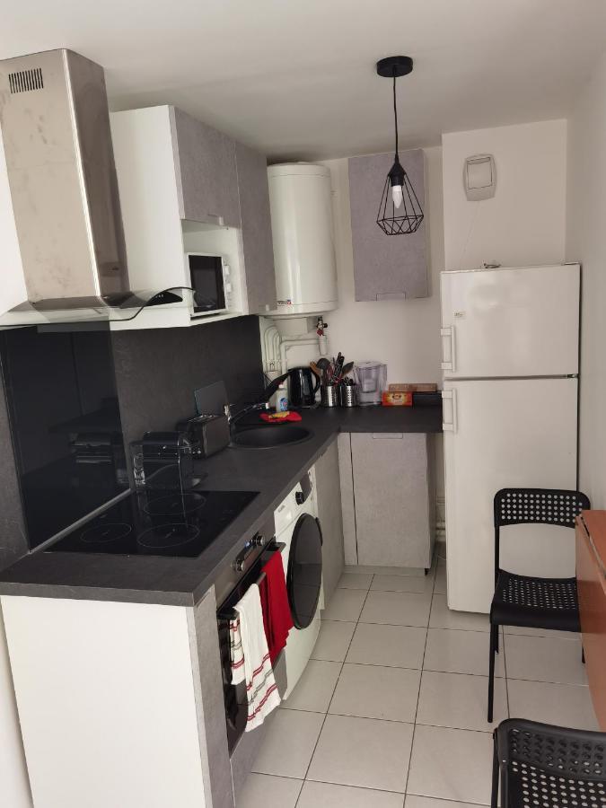 Home Up Bezons Extérieur photo